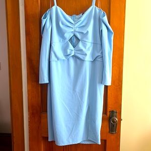 NWOT FTF Light Blue Keyhole Dress